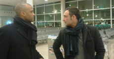 Molango y Recio en el aeropuerto regresando de Murcia tras empatar ante el UCAM. Foto: TTdeporte.com.