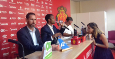 Moreno, Molango y Recio en la presentación del técnico valenciano. Foto: TTdeporte.com.