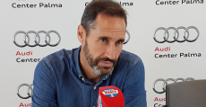 Vicente Morneo durante su entrevista en Radio MARCA llevada a cabo en Audi Center Palma. Foto: TTdeporte.com.