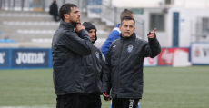 Horacio Melgarejo junto a su staff técnico en su primer entrenamiento. Foto: GuiemSports.