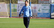 Tito Garcia Sanjuán dirigiendo un entrenamiento. Foto: SDF.