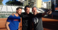 Moyà, Ferrero y Corretja en la pista del PSTC. Foto: TTdeporte.