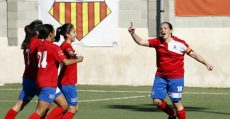 Pili Espadas celebrando un tanto del Collerense en su última estancia en Primera División. Foto: LaLiga.