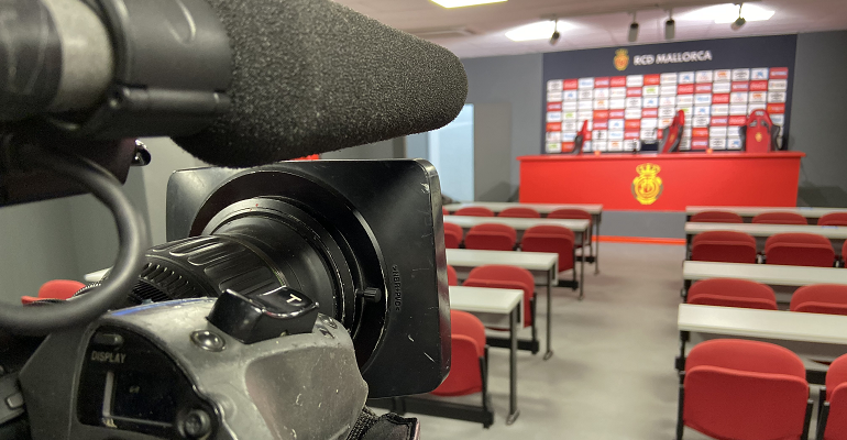 2019_09_25 Sala prensa 02