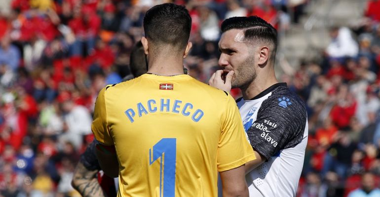 Pacheco se convirtió en el protagonista del primer tiempo parándole un penalti a Sevilla. Foto: LaLiga.